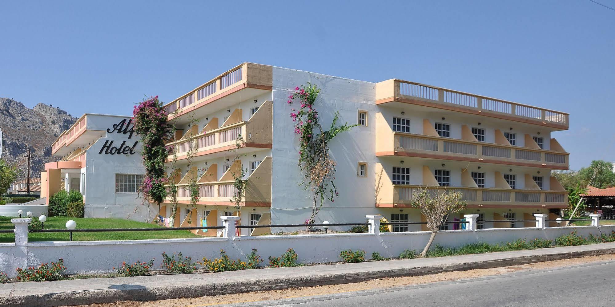 Hotel Alfa