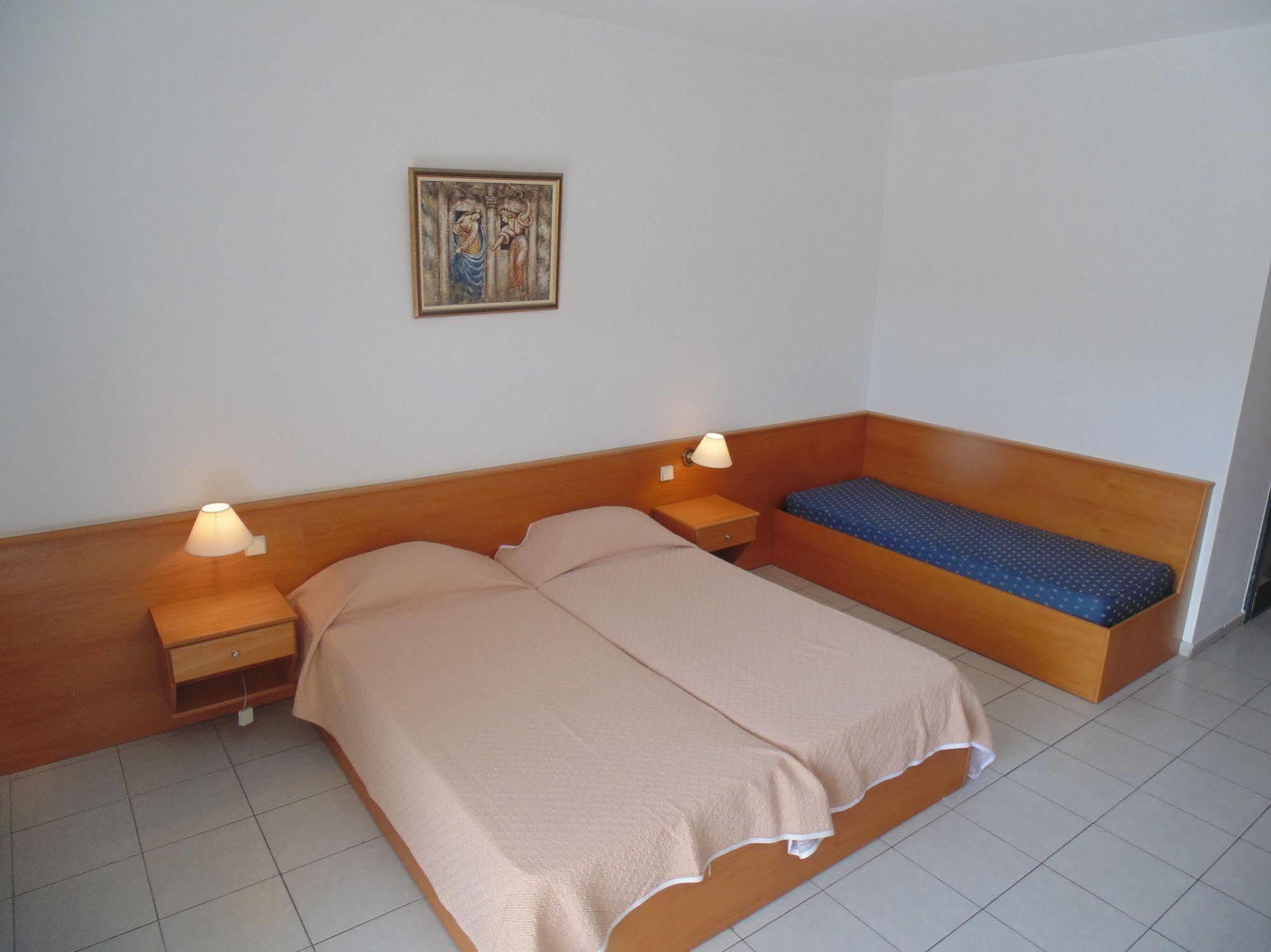 Hotel Alfa