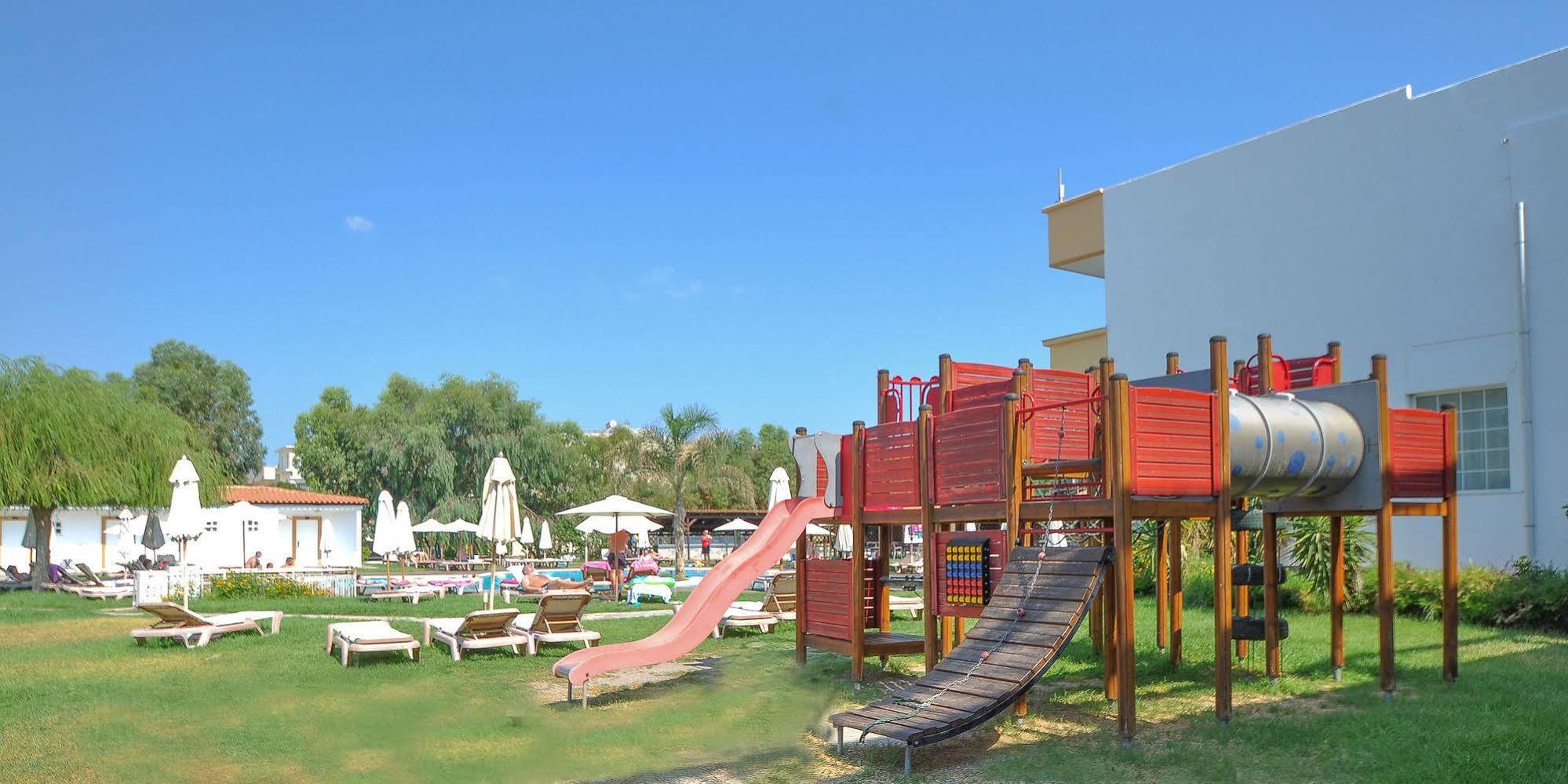 Alfa Hotel 3*